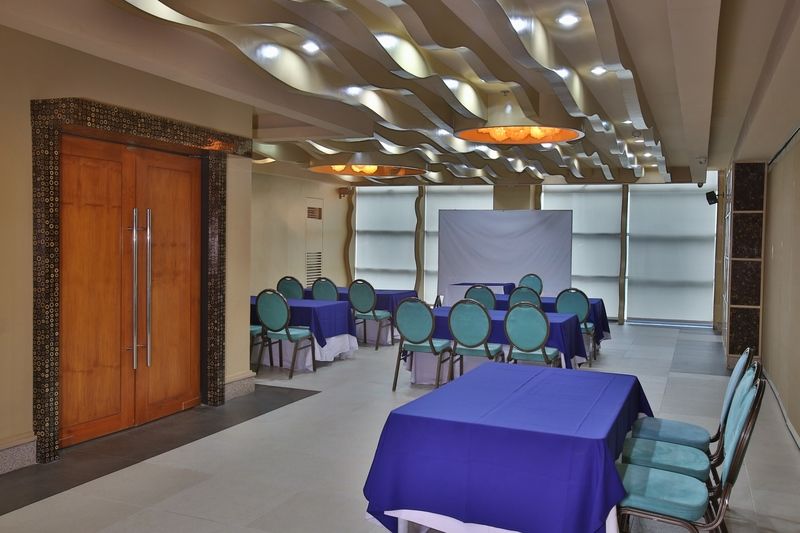 City Suites Ramos Tower Cebu Stadt Exterior foto