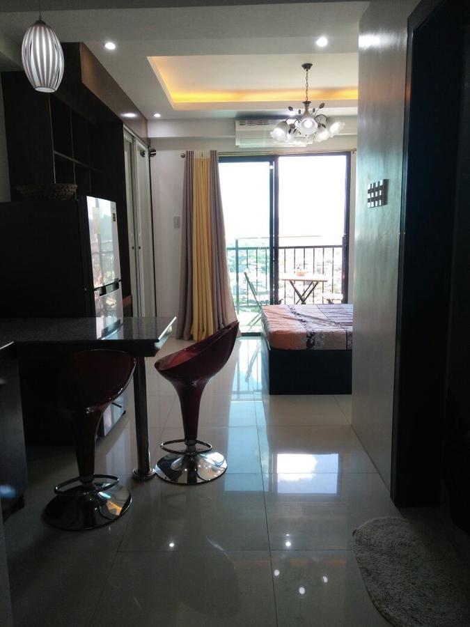 City Suites Ramos Tower Cebu Stadt Exterior foto