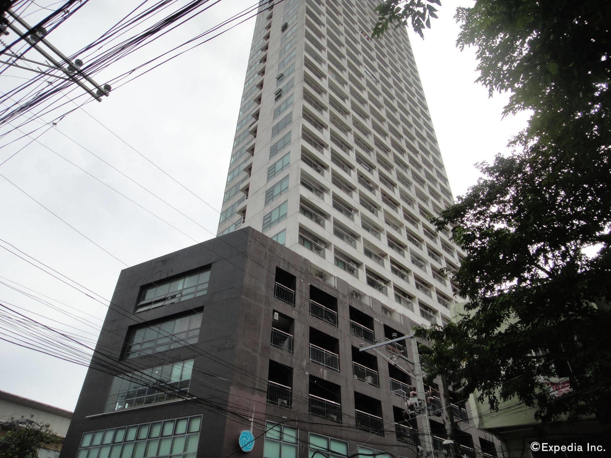 City Suites Ramos Tower Cebu Stadt Exterior foto
